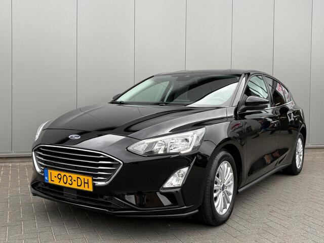 Ford FOCUS 125PK EcoB. Automaat Titanium Carplay-android/Navigatie/Parkeerhulp/Camera/Keyfree