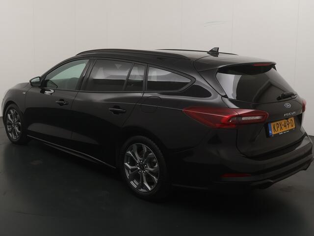 Ford FOCUS Wagon EcoBoost Hybrid 155pk ST Line X | AUTOMAAT | Matrix LED | Adapt. Cruise | AGR Stoel | Elektrische Achterklep | Winterpack | SYNC 4 |