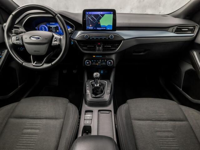 Ford FOCUS Wagon 1.0 EcoBoost Hybrid Active X 155Pk (VIRTUAL COCKPIT, APPLE CARPLAY, CAMERA, ZWART HEMEL, SPORTSTOELEN, GETINT GLAS, KEYLESS, CRUISE, NIEUWE APK, NIEUWSTAAT)