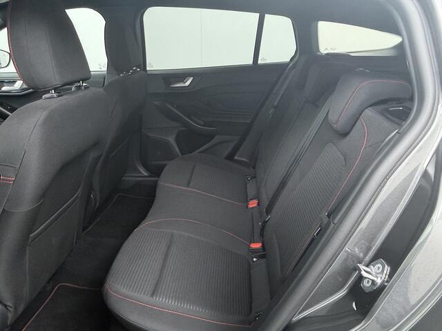 Ford FOCUS Wagon EcoBoost Hybrid 155pk ST Line X | AUTOMAAT | Matrix LED | Adapt. Cruise | AGR Stoel | Elektrische Achterklep | Winterpack | SYNC 4 |