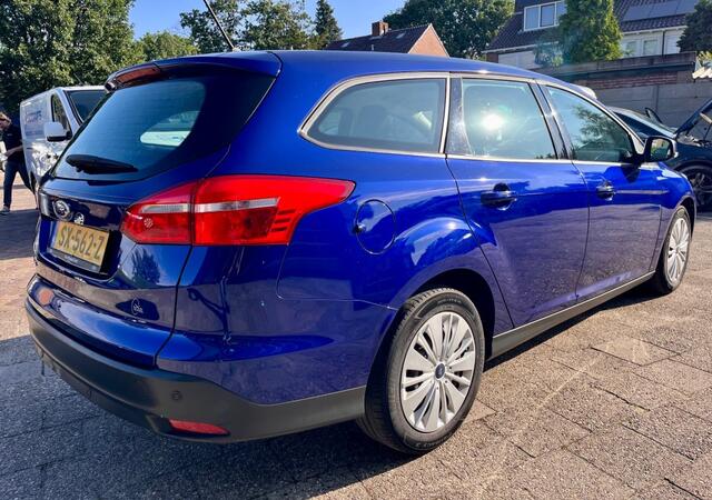 Ford FOCUS 1.0 Lease Edition NL Auto NAP Logisch.