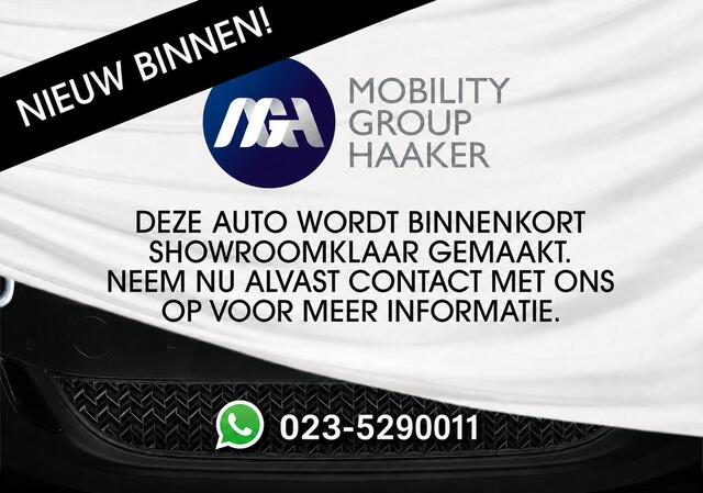 Ford FOCUS 1.0 EcoBoost Hybrid ST Line X Business | Apple-Android | Trekhaak | Parkeercamera