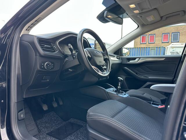 Ford FOCUS Wagon 1.0 EcoBoost Active Business Climate C, Cruise C, Stoelverw, Lmv!!!! ZATERDAG 01-08 ZIJN WIJ GEOPEND VAN 8:00 / 11:00!!!!
