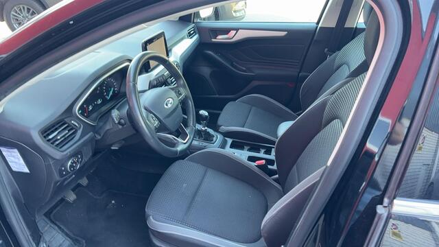 Ford FOCUS Wagon 1.5 EcoBlue Trend Edition Business CARPLAY / NAVI / AIRCO / PDC / BLUETOOTH / CRUISE / NL-AUTO