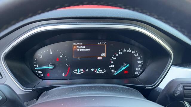 Ford FOCUS Wagon 1.5 EcoBlue Trend Edition Business CARPLAY / NAVI / AIRCO / PDC / BLUETOOTH / CRUISE / NL-AUTO