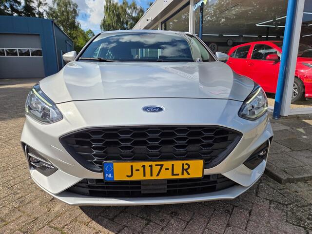 Ford FOCUS 1.0 EcoBoost ST Line Business