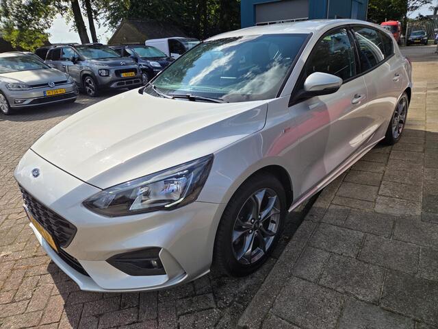 Ford FOCUS 1.0 EcoBoost ST Line Business