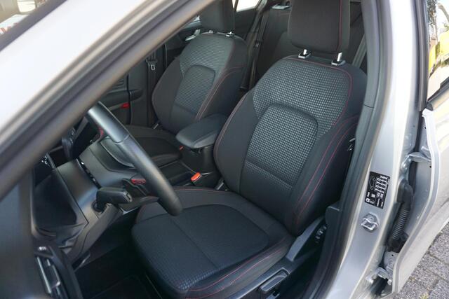 Ford FOCUS Wagon 1.0 EcoBoost Hybrid ST-line | trekhaak | CarPlay | LED