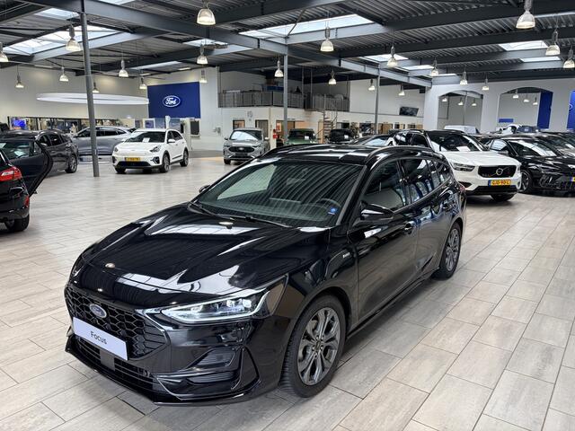 Ford FOCUS Wagon EcoBoost Hybrid 155 pk ST-Line | Winterpack | Cruise control | Camera | Clima | SYNC 4 | All-season banden | Keyless |