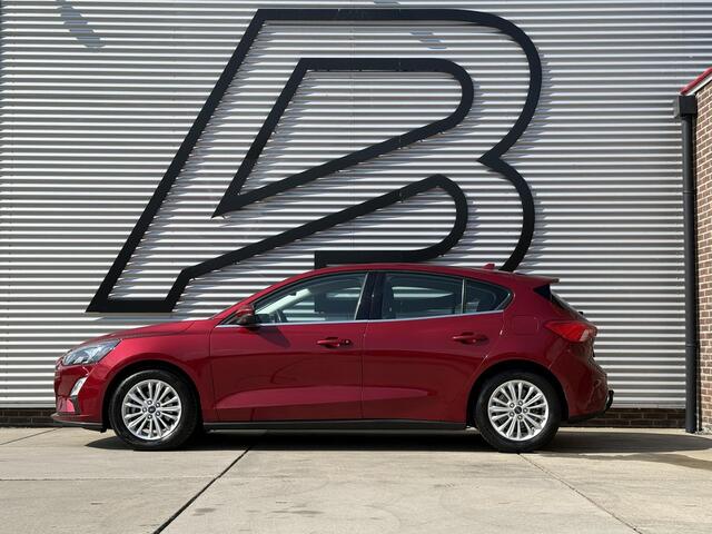 Ford FOCUS 1.0 EcoBoost Titanium Business 2e Eigenaar|B&O|Adap Cruise|Stoel+Stuurverw|Clima|Carplay|Camera|Elek Ramen|PDC V+A|Navi|Trekhaak|N.A.P|APK tot 03-2028