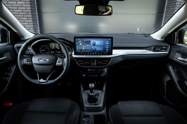 Ford FOCUS 1.0 EBH Titanium