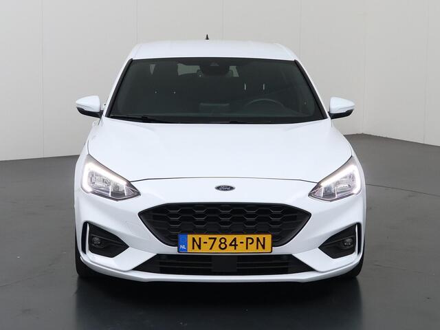 Ford FOCUS 1.0 EcoBoost Hybrid ST Line X Business | Winterpakket | Cruise Control Adaptief | B&O | Parkeercamera | Navigatie | Climate Control |