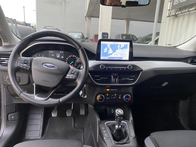 Ford FOCUS Wagon 1.0 EcoB. Tr Ed. bns