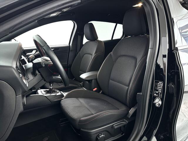 Ford FOCUS Wagon 1.0 EcoBoost ST Line Business | Park assist | Stoelverwarming | Carplay | Cruise control