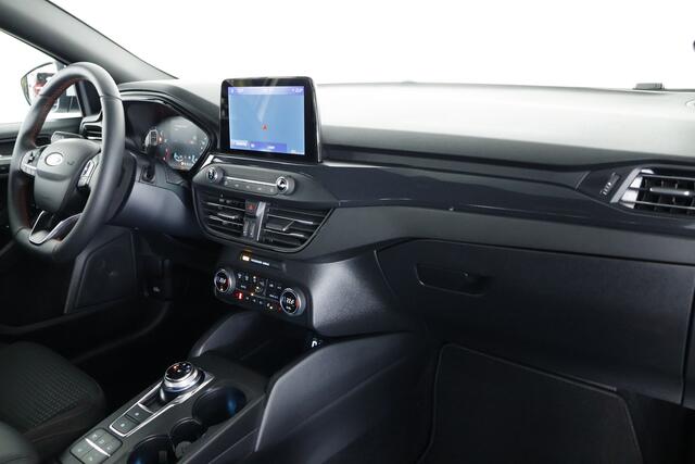 Ford FOCUS 1.5 EcoBoost ST Line 183pk / Navi / LED / ACC / HUD / Cam / Clima