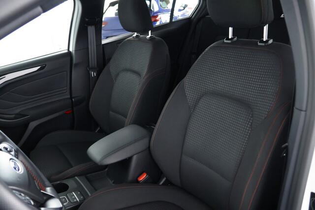 Ford FOCUS 1.5 EcoBoost ST Line 183pk / Navi / LED / ACC / HUD / Cam / Clima