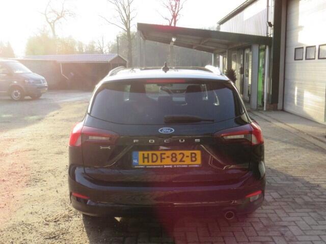 Ford FOCUS 1.0 EBH ACTIVE
