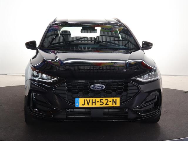 Ford FOCUS Wagon 1.0 EcoBoost Hybrid ST Line X | Elekt. Wegklapbare Trekhaak | Winterpakket | Cruise Control Adaptief | Parkeercamera | Head-Up | Navigatie |