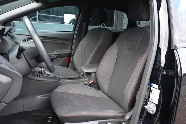Ford FOCUS 1.0 ST-Line