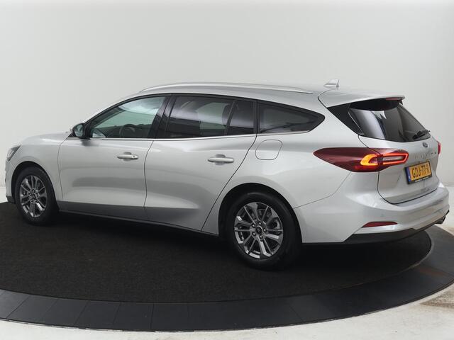 Ford FOCUS Wagon 1.0 EcoBoost Hybrid Titanium Automaat 155 PK | Navi | Clima | Cruise Control | Parkeersensor | Carplay | DAB+