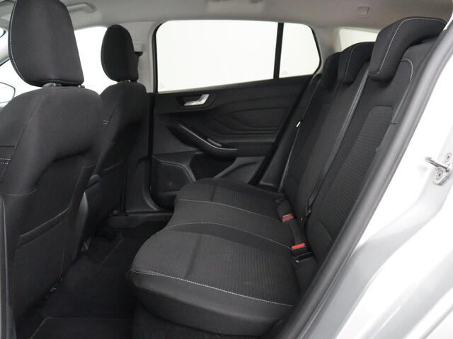 Ford FOCUS Wagon 1.0 EcoBoost Hybrid Titanium Automaat 155 PK | Navi | Clima | Cruise Control | Parkeersensor | Carplay | DAB+