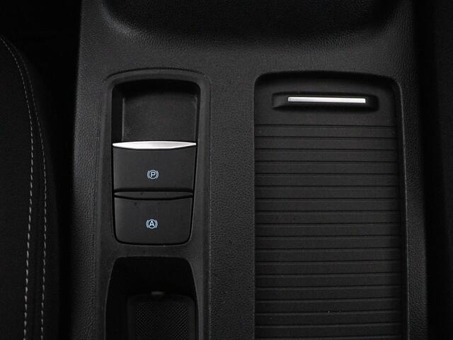 Ford FOCUS Wagon 1.0 EcoBoost Hybrid Titanium Automaat 155 PK | Navi | Clima | Cruise Control | Parkeersensor | Carplay | DAB+