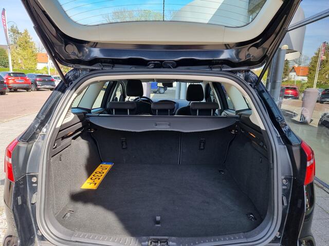 Ford FOCUS Wagon 1.0 Titanium | Top onderhouden | Winterpack | Carplay Topstaat!