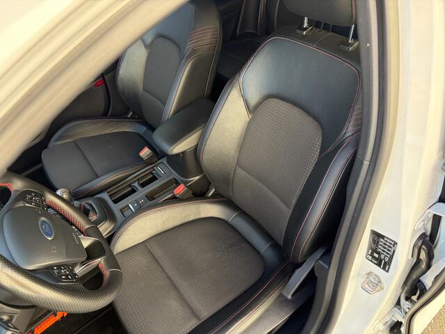 Ford FOCUS Wagon 1.0 EcoBoost ST Line Business / NAVI / CRUISE / B&O