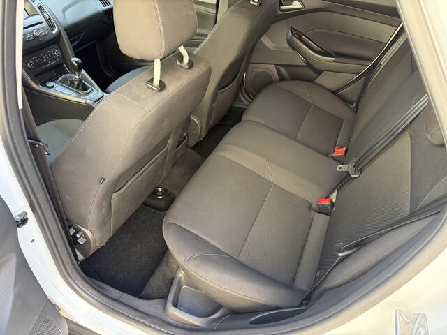 Ford FOCUS Wagon 1.0 Lease Edition / AIRCO / NAVI / CRUISE