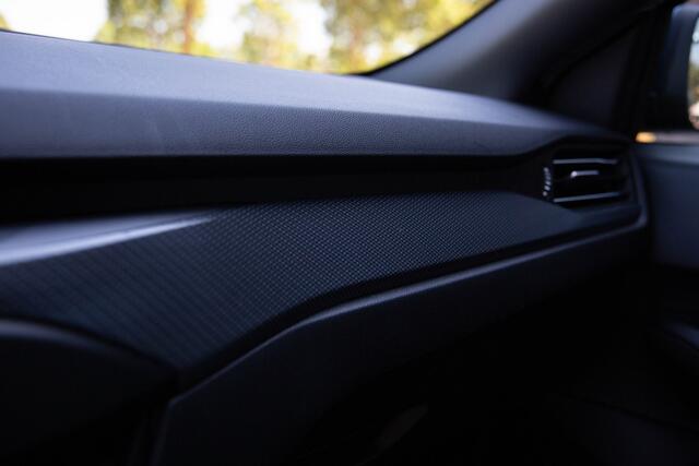 Ford FOCUS 1.5 EcoBoost ST Line Business ,Stoel/stuurverwarming, Bang&Olufsen, Achteruitrijcamera, Cruise control,