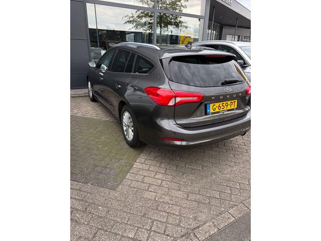 Ford FOCUS Wagon 1.0 EcoBoost Titanium Business