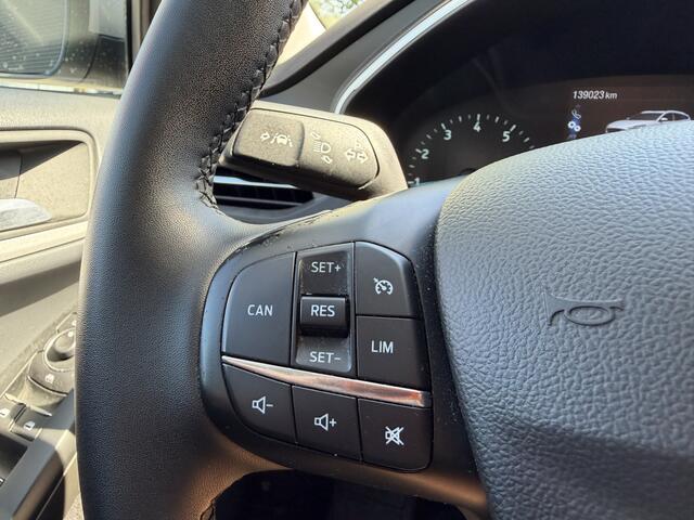 Ford FOCUS Wagon BWJ 2022 | 1.0T 100PK Trend | AIRCO | NAVI | CARPLAY | PDC | LICHTMETAAL | CRUISE | CAMERA A |