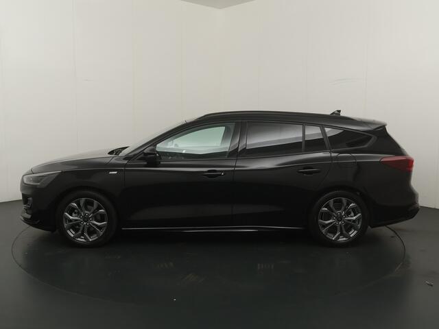Ford FOCUS Wagon EcoBoost Hybrid 155 pk ST-Line | Winter Pack | AGR stoel | Adapt. cruise | El. a. klep | Bliss | Matrix LED | Groot scherm | 4 seiz. banden |