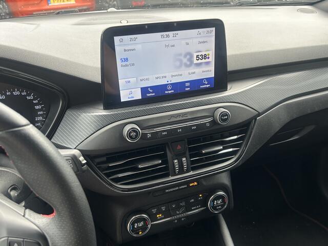 Ford FOCUS Wagon 1.0 EcoBoost ST Line Business | Nieuw Binnen | Navigatie | Climate Control | B&O | Pano |