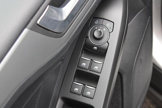 Ford FOCUS Wagon 1.0 EcoBoost Hyb. Connected trekhaak/Led incl garantie!!