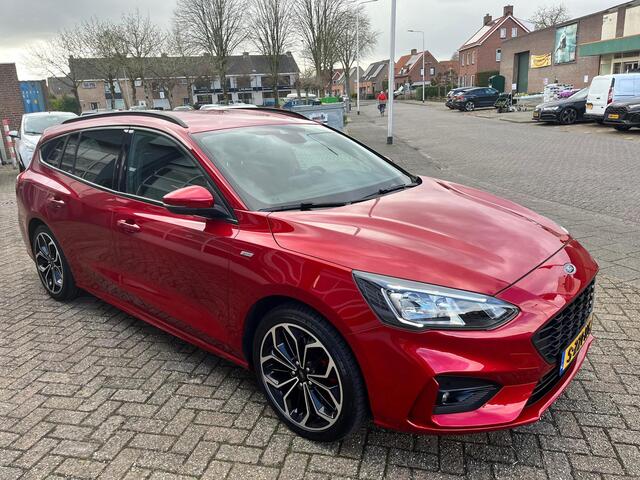 Ford FOCUS Wagon 1.0 EcoBoost Hybrid 155 PK ST-Line X | RIJKLAAR | l Volledige onderhoudshistorie aanwezig l