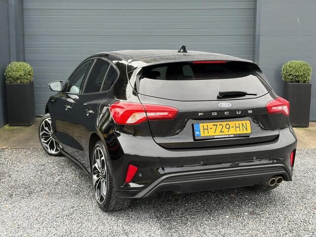 Ford FOCUS 1.0 EcoBoost ST Line Business 2e Eigenaar l Navi l Clima l Cruise l 125pk l Keyless l Pdc V+A l 18 '' Lmv l N.A.P l Apk tot 02-2028