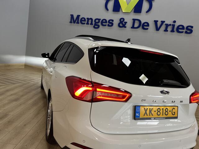 Ford FOCUS Wagon 1.0 EcoBoost Titanium Business Airco ECC | Panorama | Trekhaak | Keyless | B & O | LED | Apple Carplay | Isofix