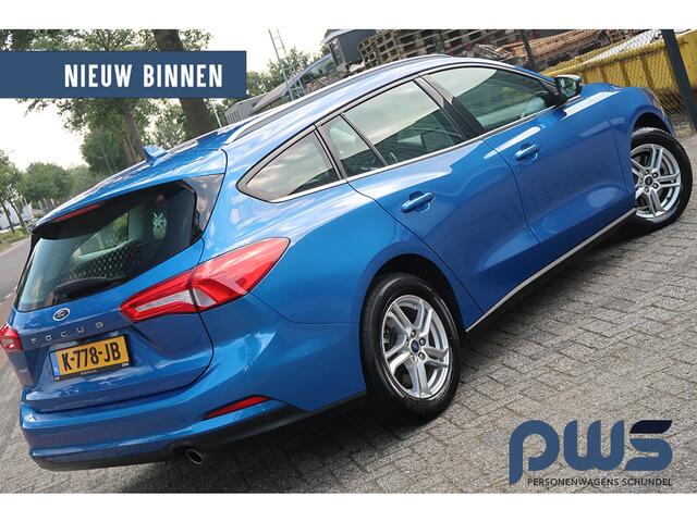 Ford FOCUS Wagon 1.0 EcoBoost Navi / Carplay / Winterpack / LMV / LED / PDC / Camera / NL auto!