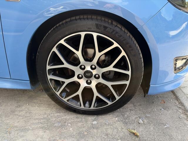 Ford FOCUS Wagon 1.0 TITANUIM ST LINE/RS BLAUW/ XENON / GAVE UNIEKE UITVOERING!