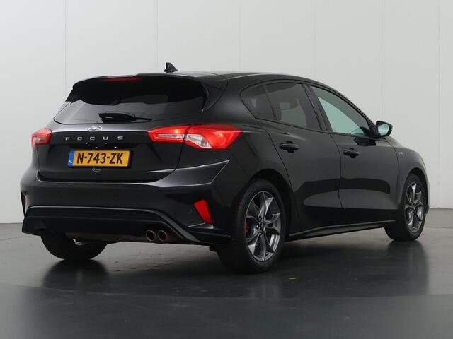 Ford FOCUS 1.5 EcoBoost ST Line X Business | Winterpakket | Cruise Control Adaptief | Navigatie | Parkeercamera | Climate Control |