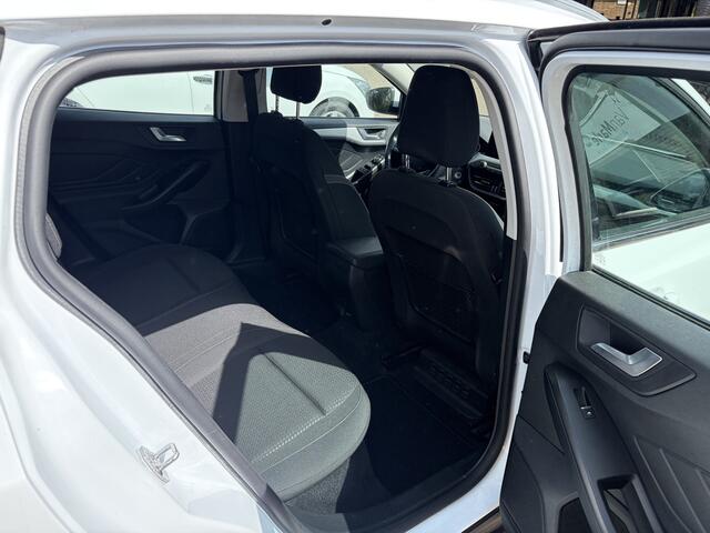 Ford FOCUS Wagon 1.0 EcoBoost Hybrid Trend Edition Business TREKHAAK CRUISE CAMERA