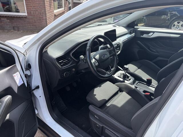Ford FOCUS Wagon 1.0 EcoBoost Hybrid Trend Edition Business TREKHAAK CRUISE CAMERA