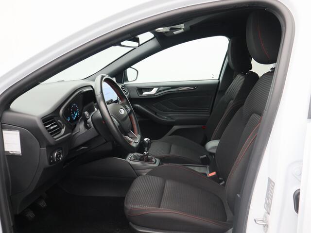 Ford FOCUS Wagon 1.0 EcoBoost Hybrid ST Line/ trekhaak/ compleet!