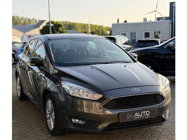 Ford FOCUS 1.0 Lease Edition 125PK | 2e Eigenaar | NL AUTO | NAP | Trekhaak | Navigatie | Airco | Cruise Control | Parkeersensoren | Lichtmetalen Velgen | APK tot 04-05-2027 |