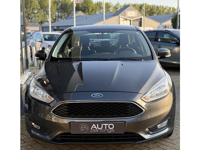 Ford FOCUS 1.0 Lease Edition 125PK | 2e Eigenaar | NL AUTO | NAP | Trekhaak | Navigatie | Airco | Cruise Control | Parkeersensoren | Lichtmetalen Velgen | APK tot 04-05-2027 |