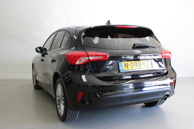Ford FOCUS 1.0 EcoBoost Titanium X Business | STOEL+STUUR/VERW | NAVI | CAMERA | LED | CARPLAY | KEYLESS | NL-AUTO! |