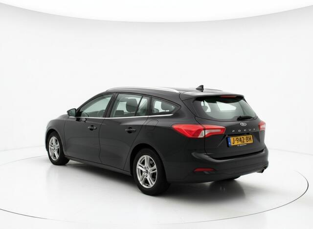 Ford FOCUS 1.0 ECOBOOST. TR ED. BNS. CRUISE, DAB, NAVI