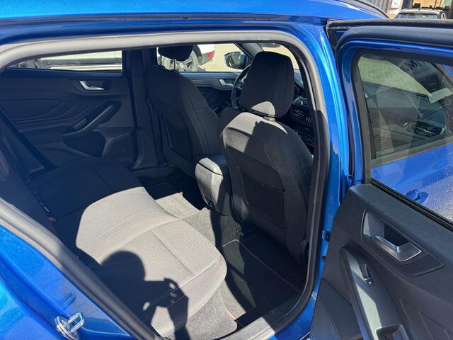 Ford FOCUS Wagon 1.0 EcoBoost ST Line Business B&O LED STOEL- EN STUURVERWARMING