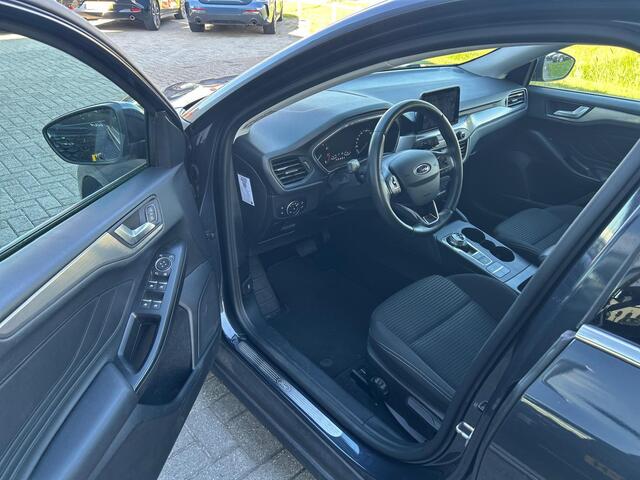 Ford FOCUS 1.0 EcoBoost Titanium Business |NAP|Automaat|Winterpack